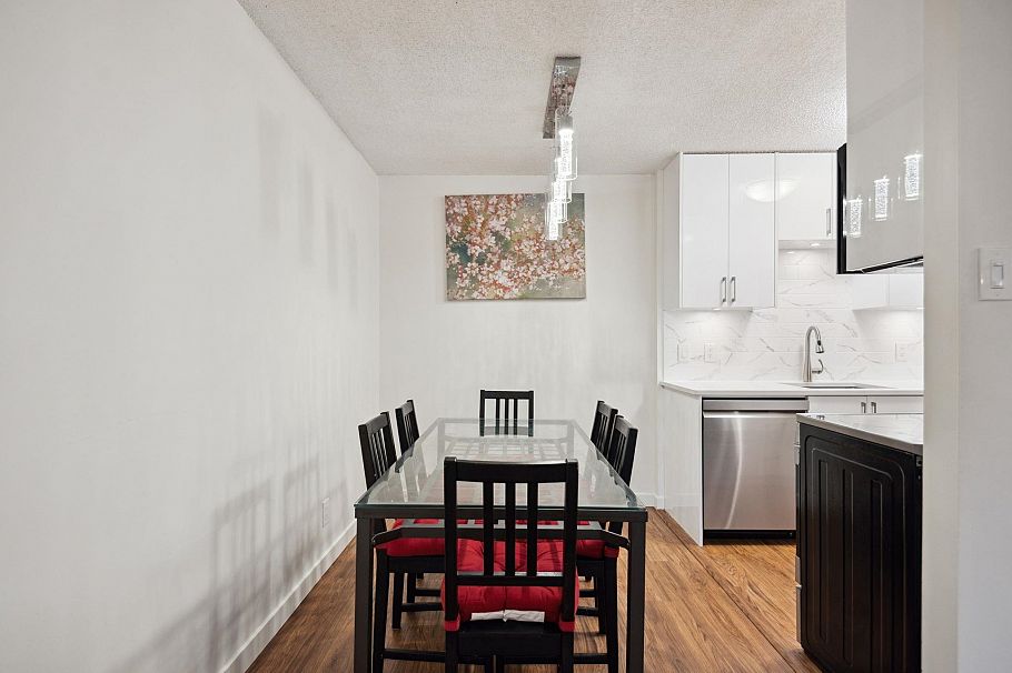 519 2012 Fullerton Avenue North Vancouver, BC - 3