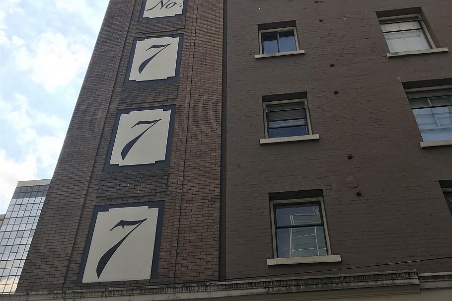 21 777 Burrard Street Vancouver, BC - 15