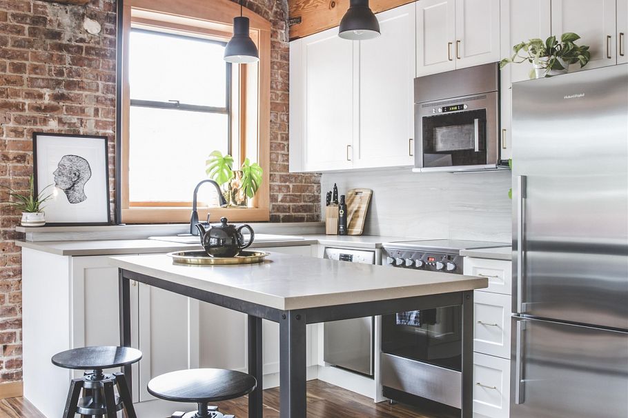 21 777 Burrard Street Vancouver, BC - 2