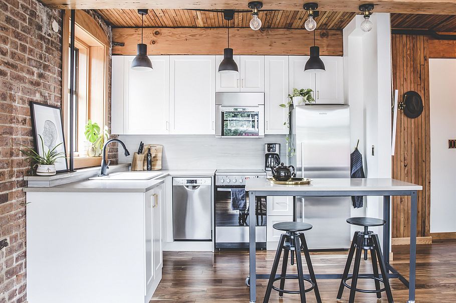 21 777 Burrard Street Vancouver, BC - 3