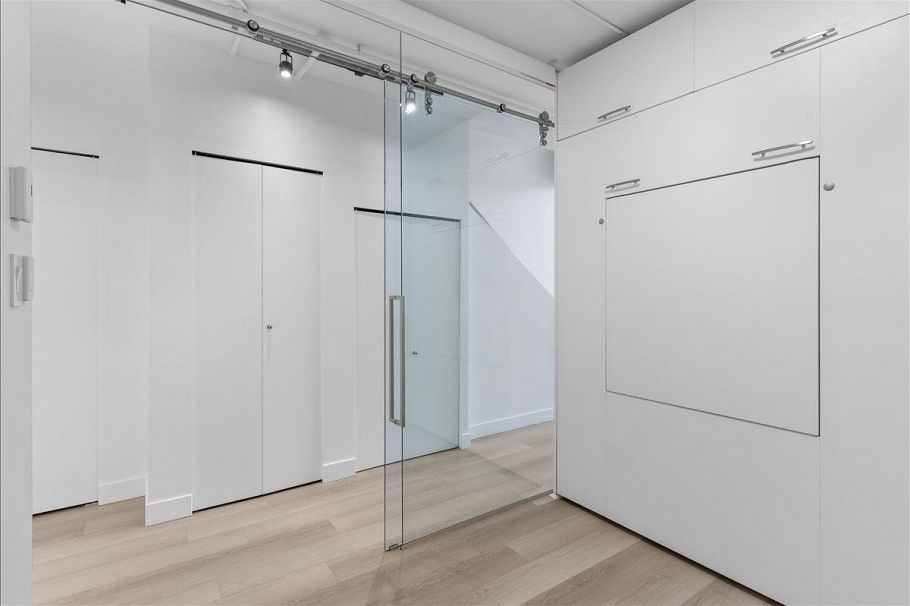 309 27 Alexander Street Vancouver, BC - 14