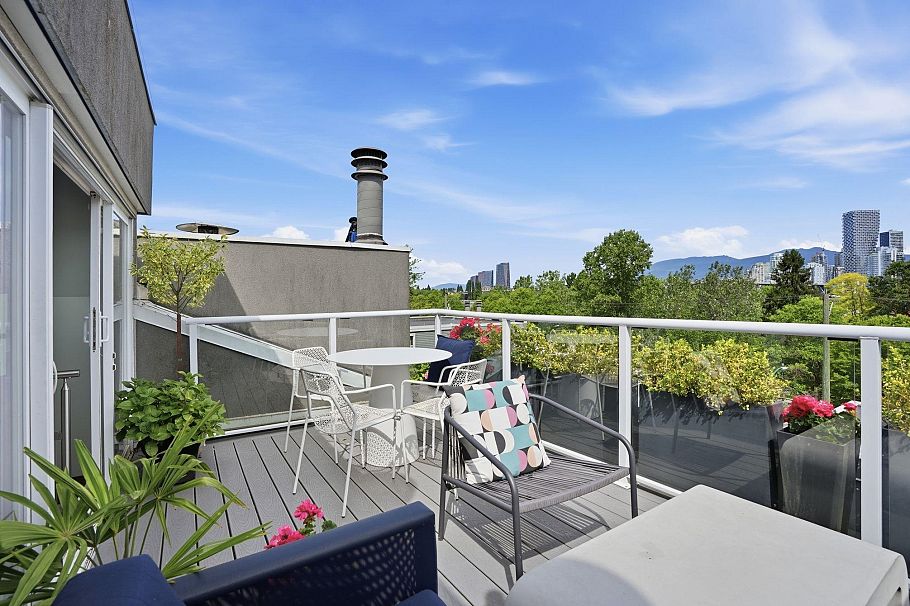2224 Spruce Street Vancouver, BC - 4