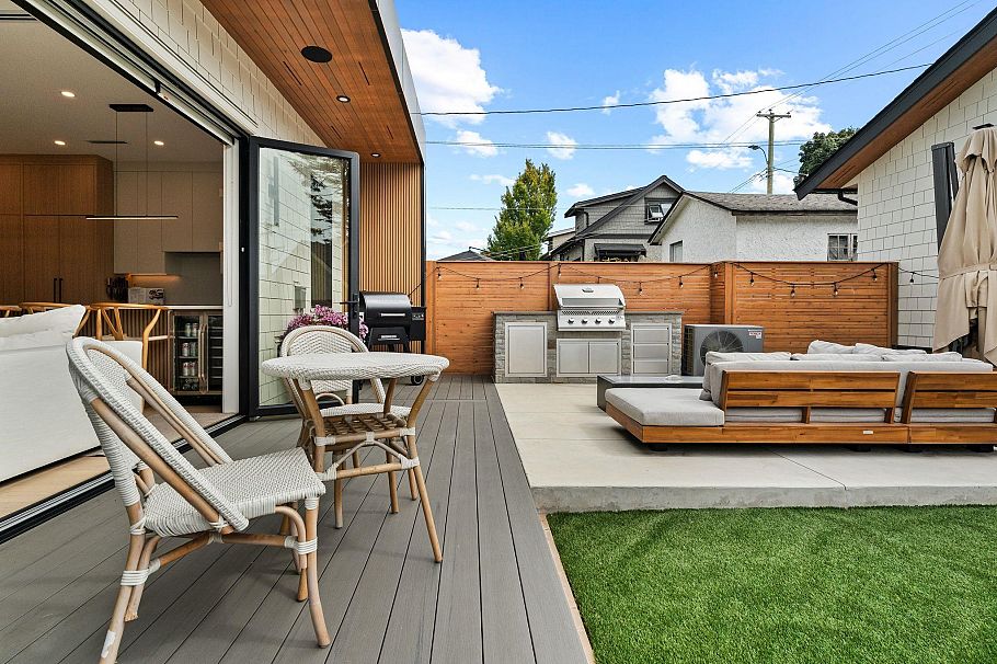 2 312 E 37th Avenue Vancouver, BC - 3