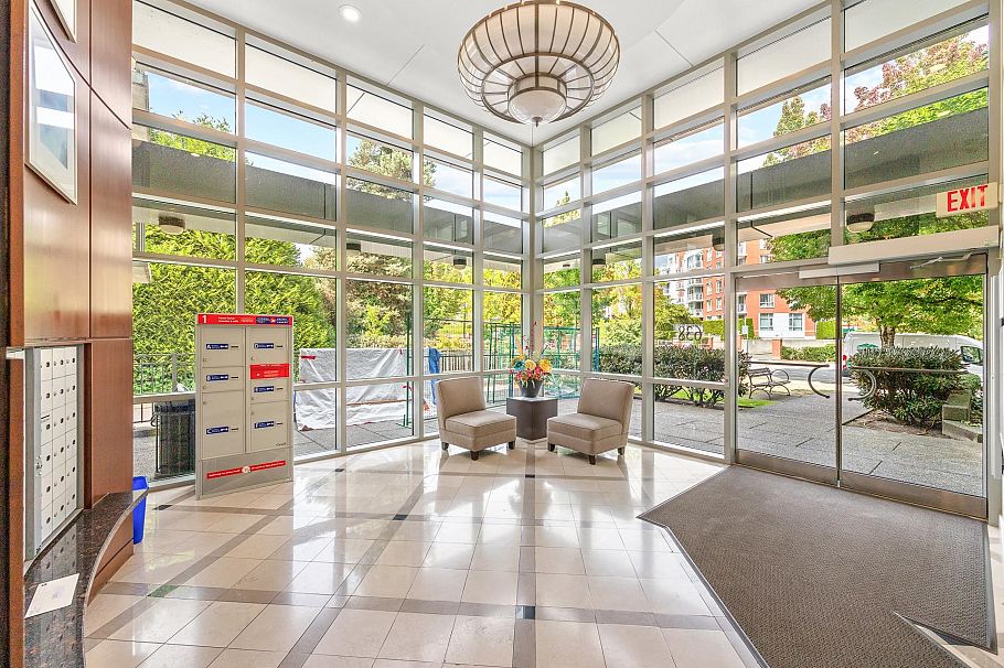 201 638 W 45th Avenue Vancouver, BC - 39