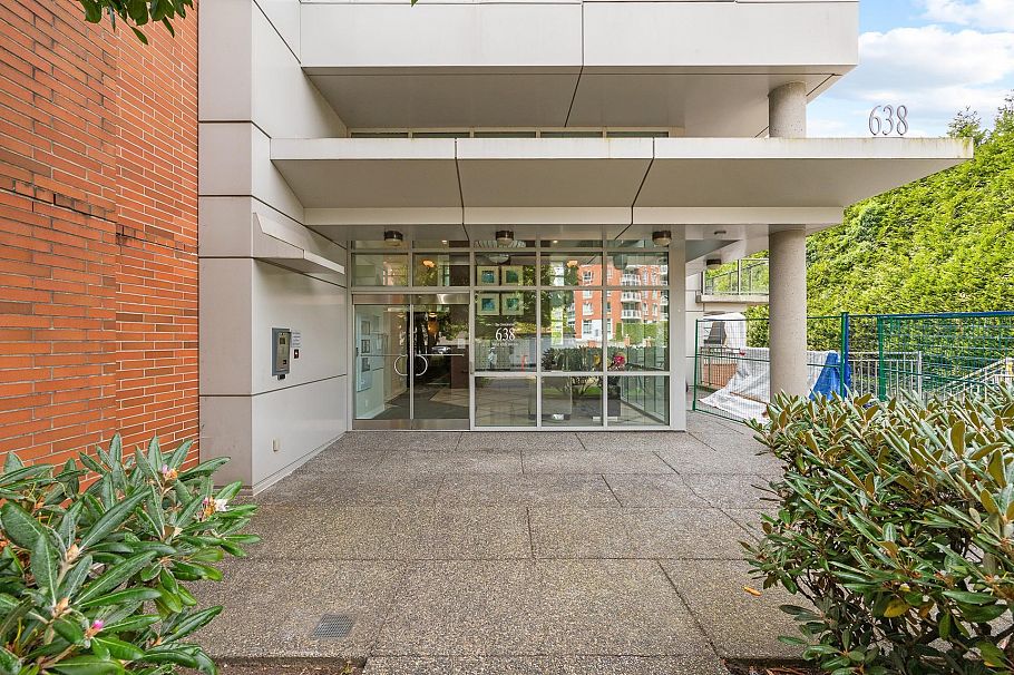 201 638 W 45th Avenue Vancouver, BC - 35