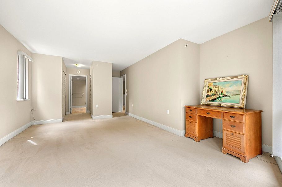 201 638 W 45th Avenue Vancouver, BC - 16