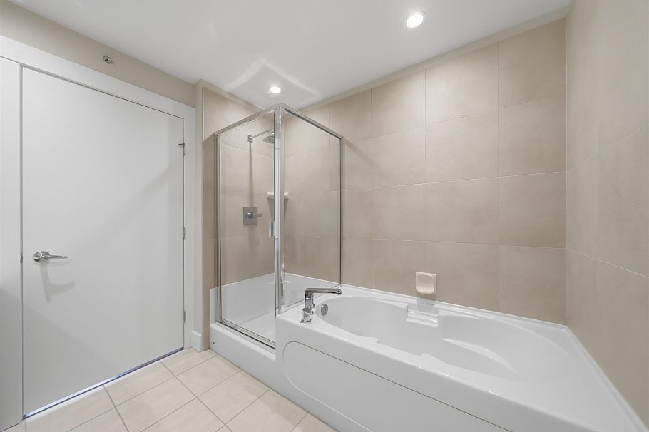 407 5779 Birney Avenue Vancouver, BC - 24