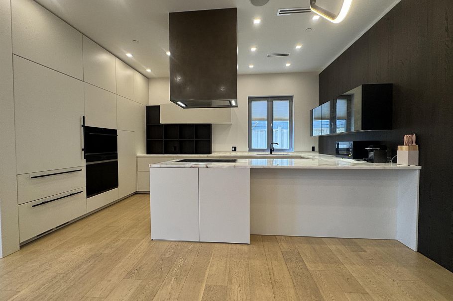 1076 Park Drive Vancouver, BC - 8