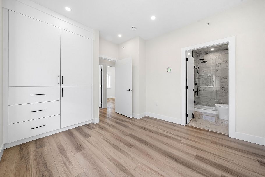 4318 Nanaimo Street Vancouver, BC - 34