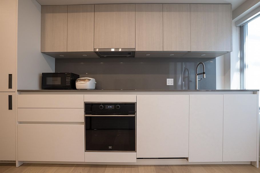 1076 Park Drive Vancouver, BC - 5
