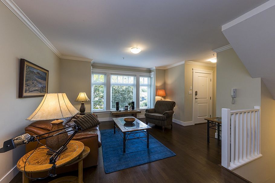 2 263 E 5th Street North Vancouver, BC - 23