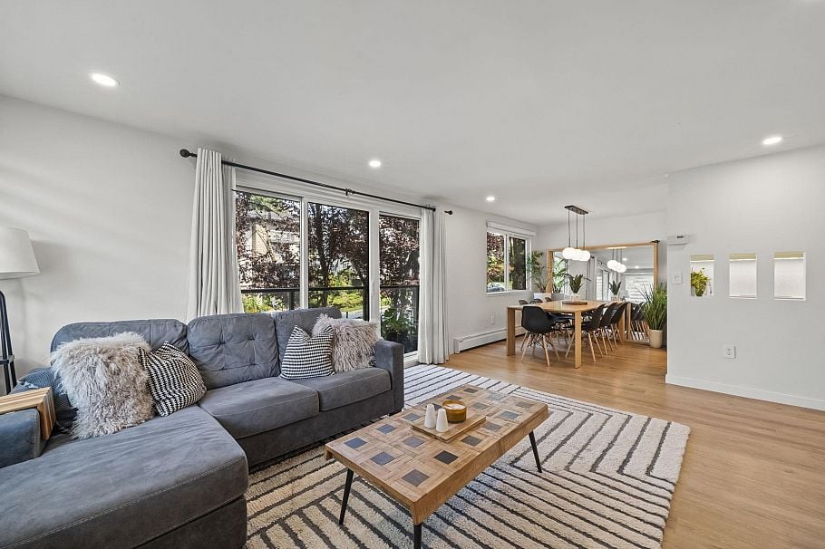 206 327 W 2nd Street North Vancouver, BC - 2