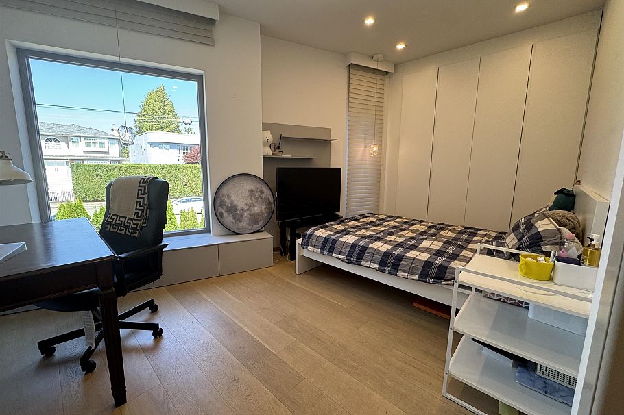 1076 Park Drive Vancouver, BC - 12