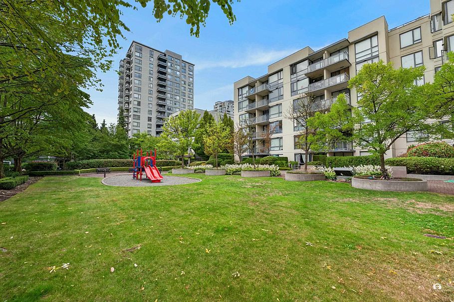 301 3575 Euclid Avenue Avenue Vancouver, BC - 20