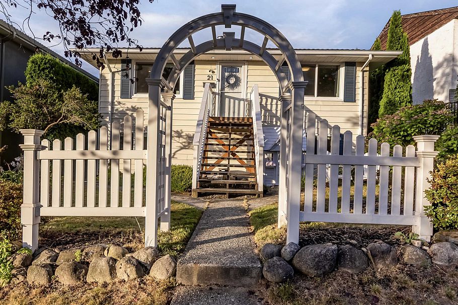 21 Malta Place Vancouver, BC - 1