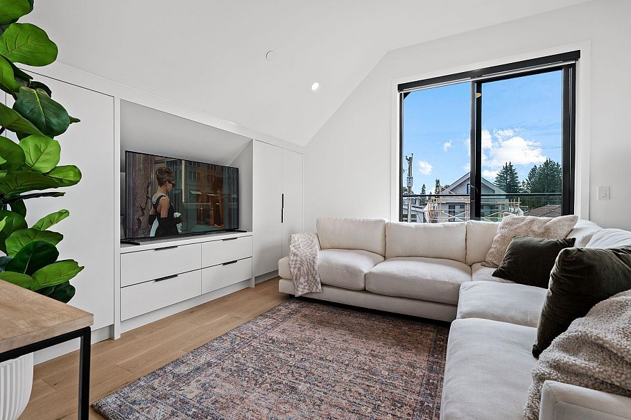 2 312 E 37th Avenue Vancouver, BC - 18