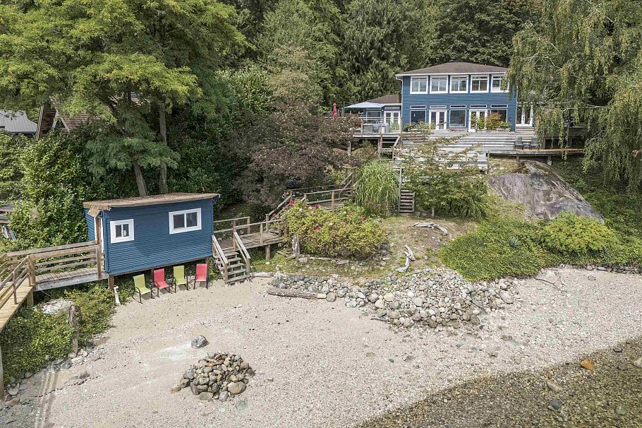 5439 Indian River Drive North Vancouver, BC - 1