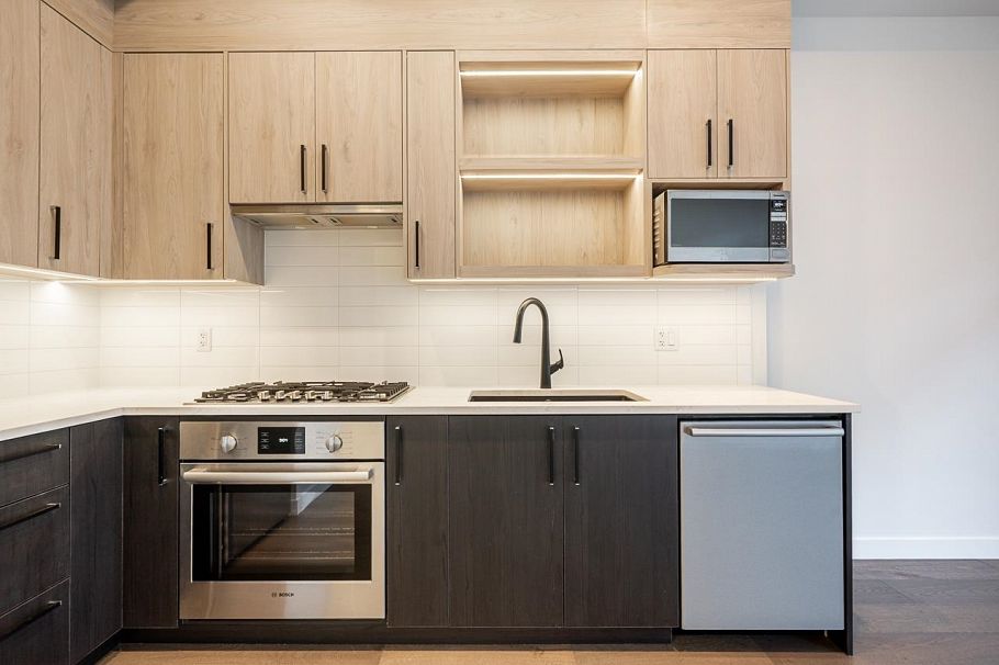 105 6859 Cambie Street Vancouver, BC - 13