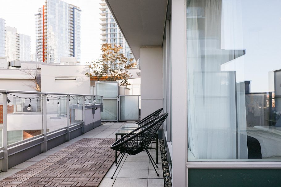 711 618 Abbott Street Vancouver, BC - 11