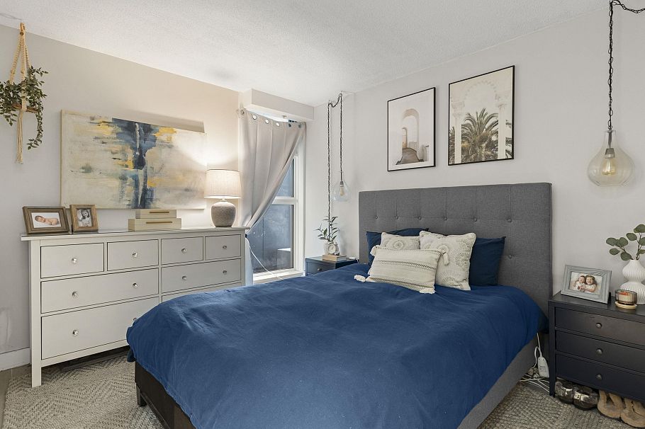 102 2528 E Broadway Vancouver, BC - 21