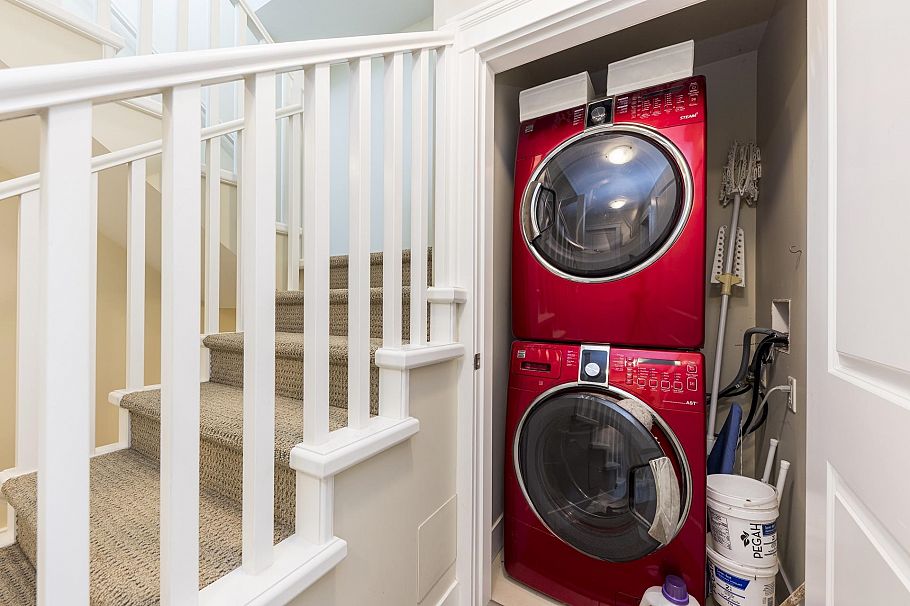 2 263 E 5th Street North Vancouver, BC - 29