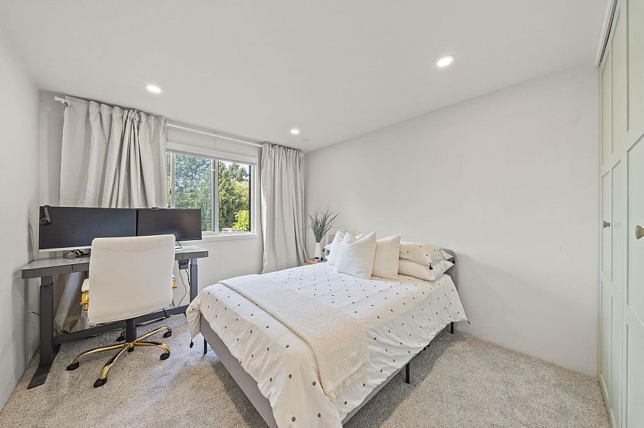 206 327 W 2nd Street North Vancouver, BC - 7