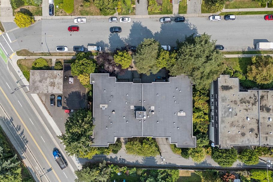 206 327 W 2nd Street North Vancouver, BC - 16