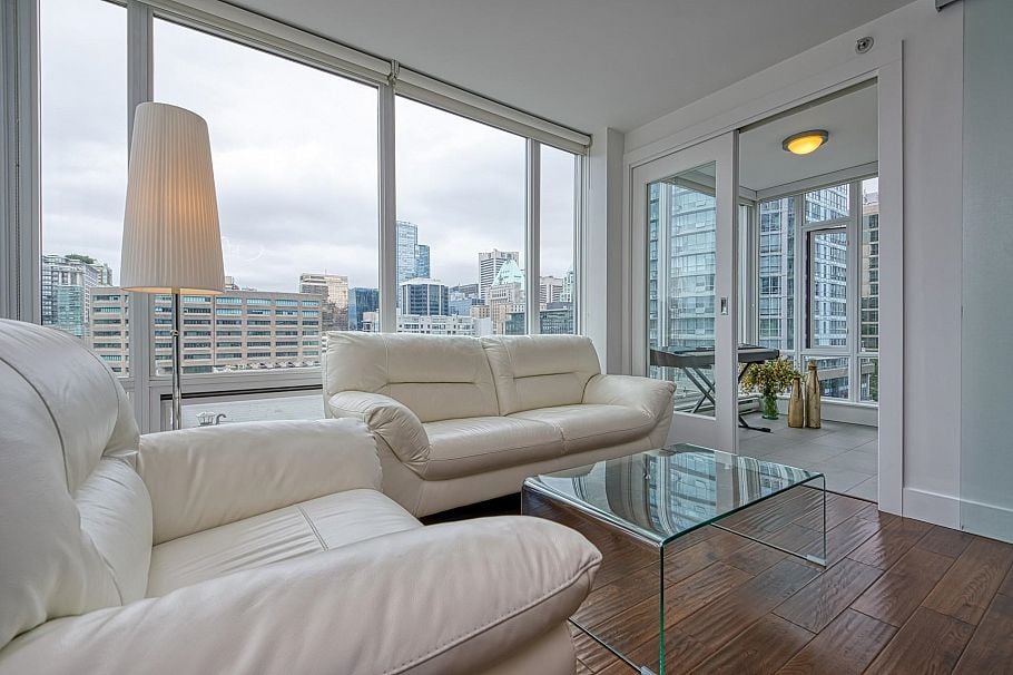 104 565 Smithe Street Vancouver, BC - 2