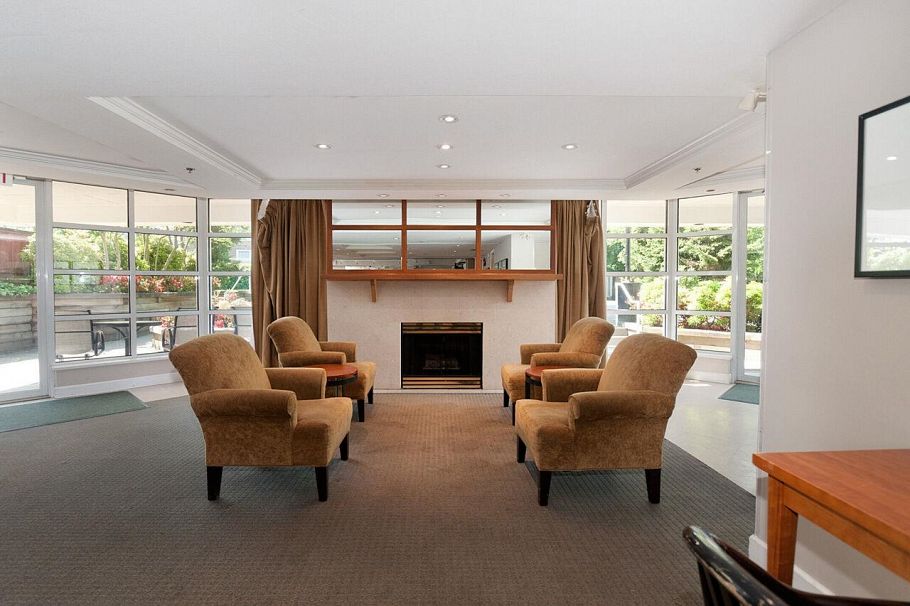 104 3625 Windcrest Drive North Vancouver, BC - 14