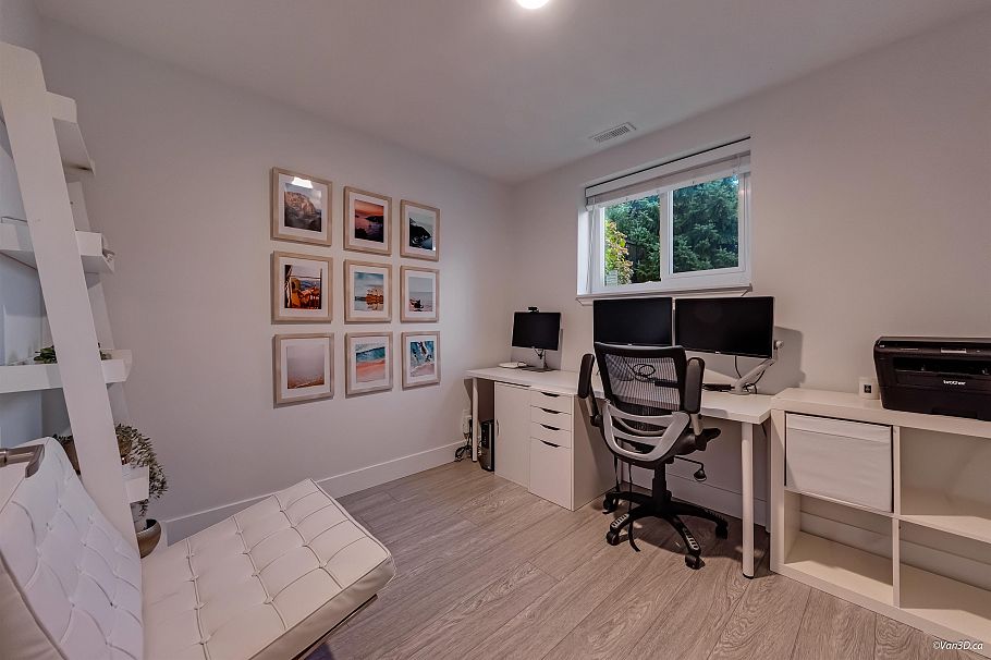 21 Malta Place Vancouver, BC - 24