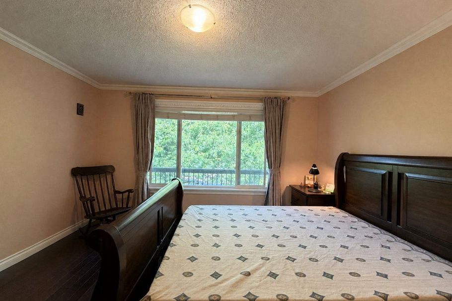 5885 Lincoln Street Vancouver, BC - 23