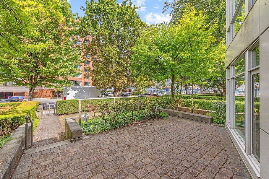201 638 W 45th Avenue Vancouver, BC - 3