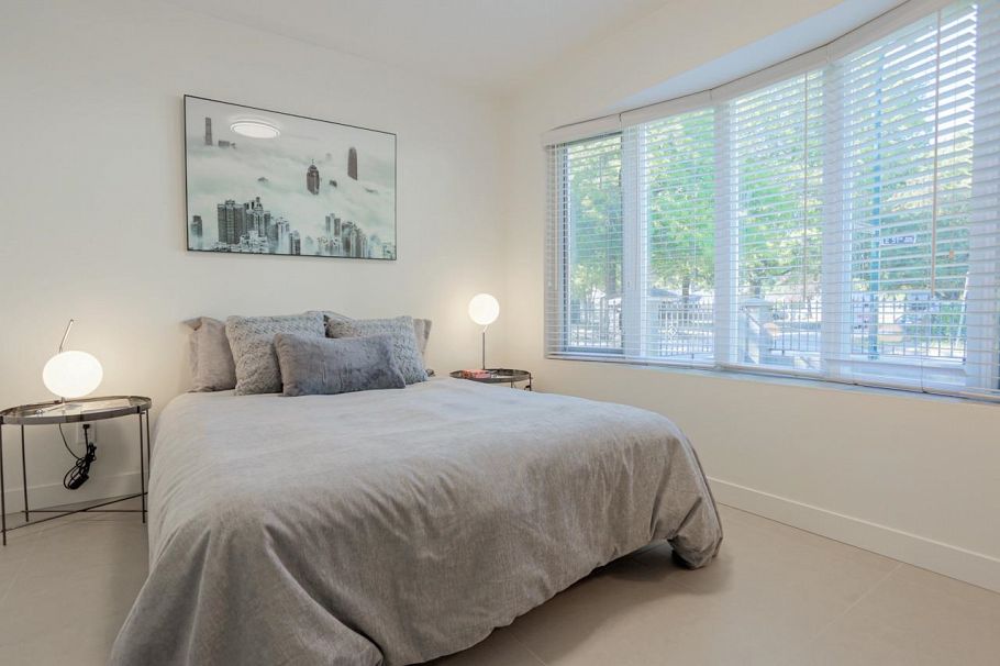 1808 E 51st Avenue Vancouver, BC - 17