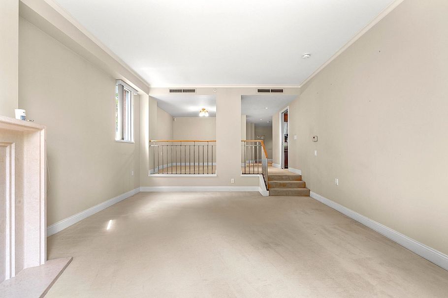 201 638 W 45th Avenue Vancouver, BC - 18