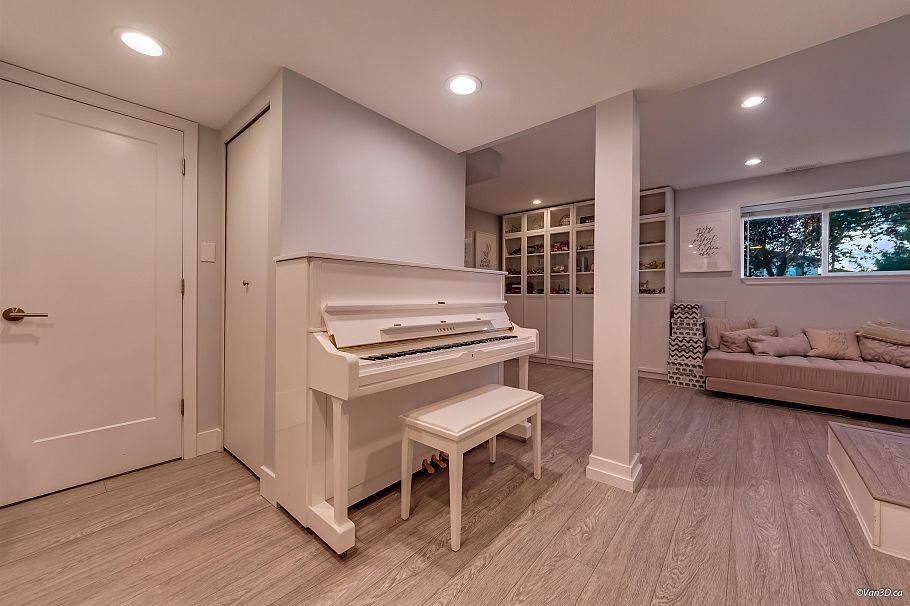21 Malta Place Vancouver, BC - 21