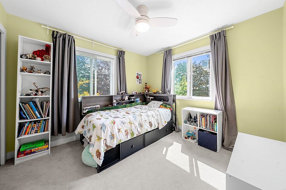4 230 W 16th Street North Vancouver, BC - 24