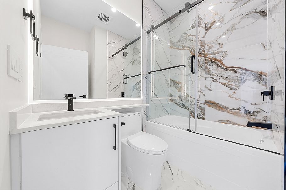 4318 Nanaimo Street Vancouver, BC - 27