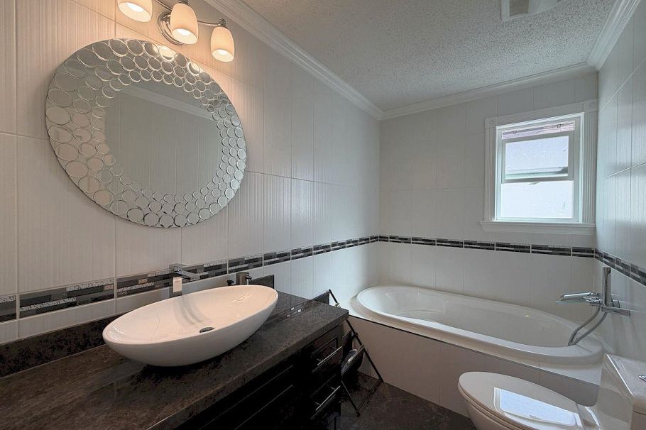5885 Lincoln Street Vancouver, BC - 15