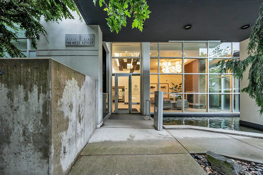 1301 158 W 13th Street North Vancouver, BC - 21