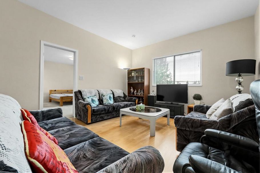 8080 Columbia Street Vancouver, BC - 18