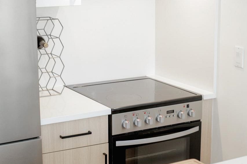 1808 E 51st Avenue Vancouver, BC - 7