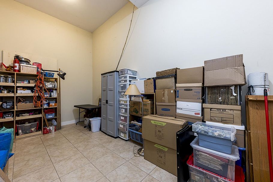 2 263 E 5th Street North Vancouver, BC - 27