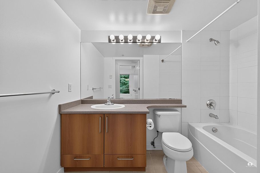 301 3575 Euclid Avenue Avenue Vancouver, BC - 10