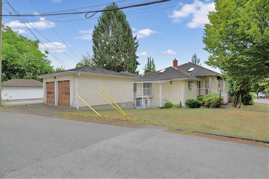 8080 Columbia Street Vancouver, BC - 7