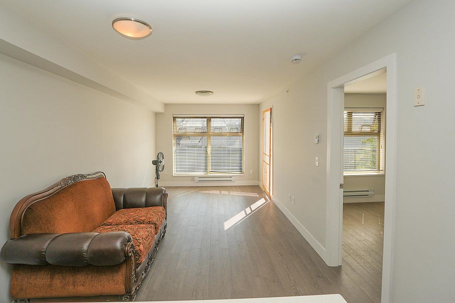 403 2408 E Broadway Vancouver, BC - 10