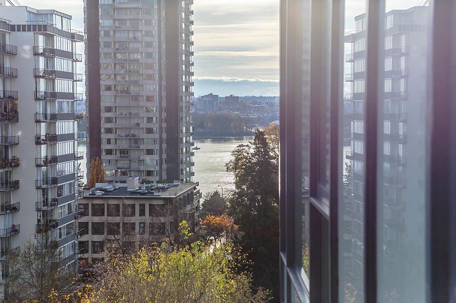 904 1221 Bidwell Street Vancouver, BC - 10