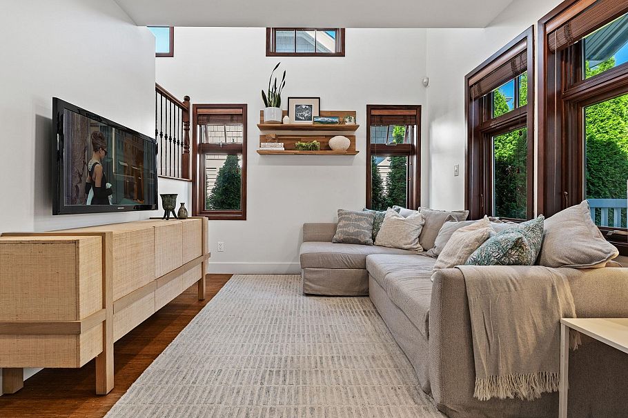 2 2505 W 8th Avenue Vancouver, BC - 4