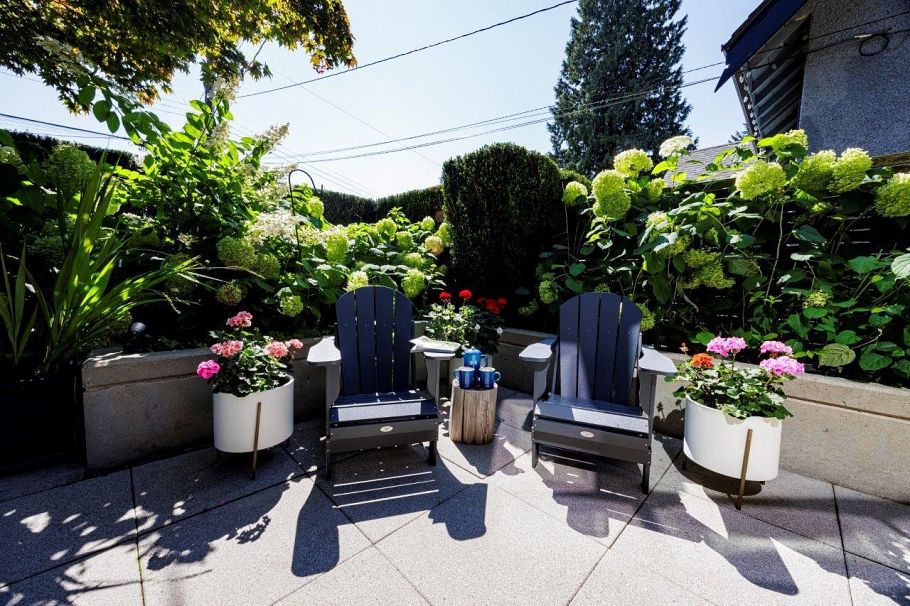 126 E St. James Road North Vancouver, BC - 25