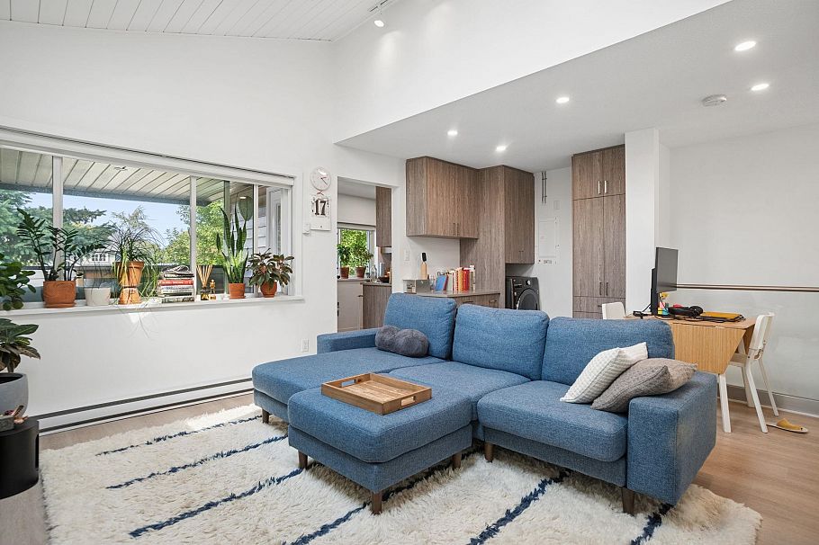 2890 W 8th Avenue Vancouver, BC - 6