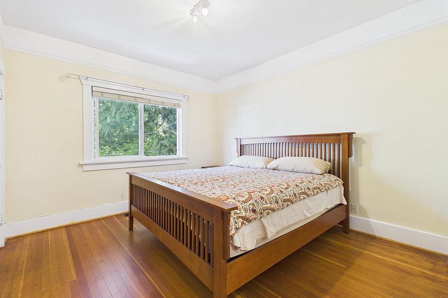 3035 W 5th Avenue Vancouver, BC - 14